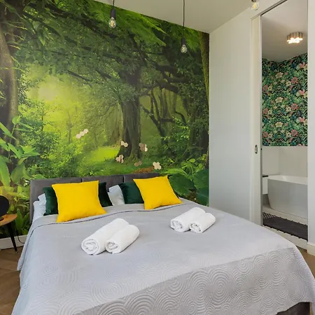 Royal Garden In Wilanow By Renters Prestige Apartament *