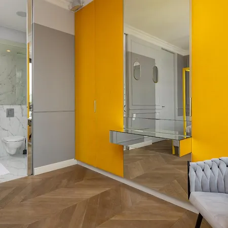 Royal Garden In Wilanow By Renters Prestige Apartment Warsaw
